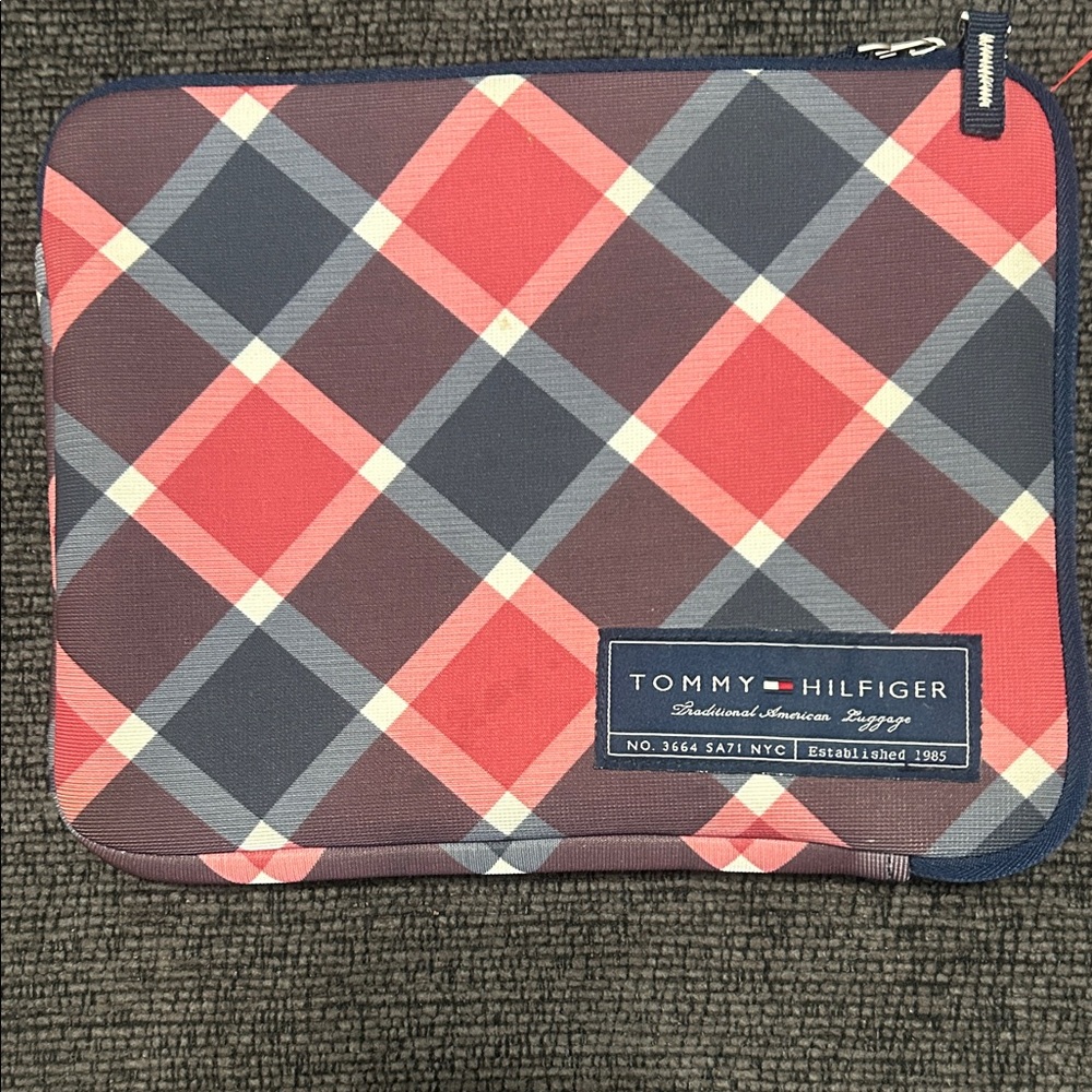 Tommy Hilfiger Plaid Laptop Sleeve in Red and Gray